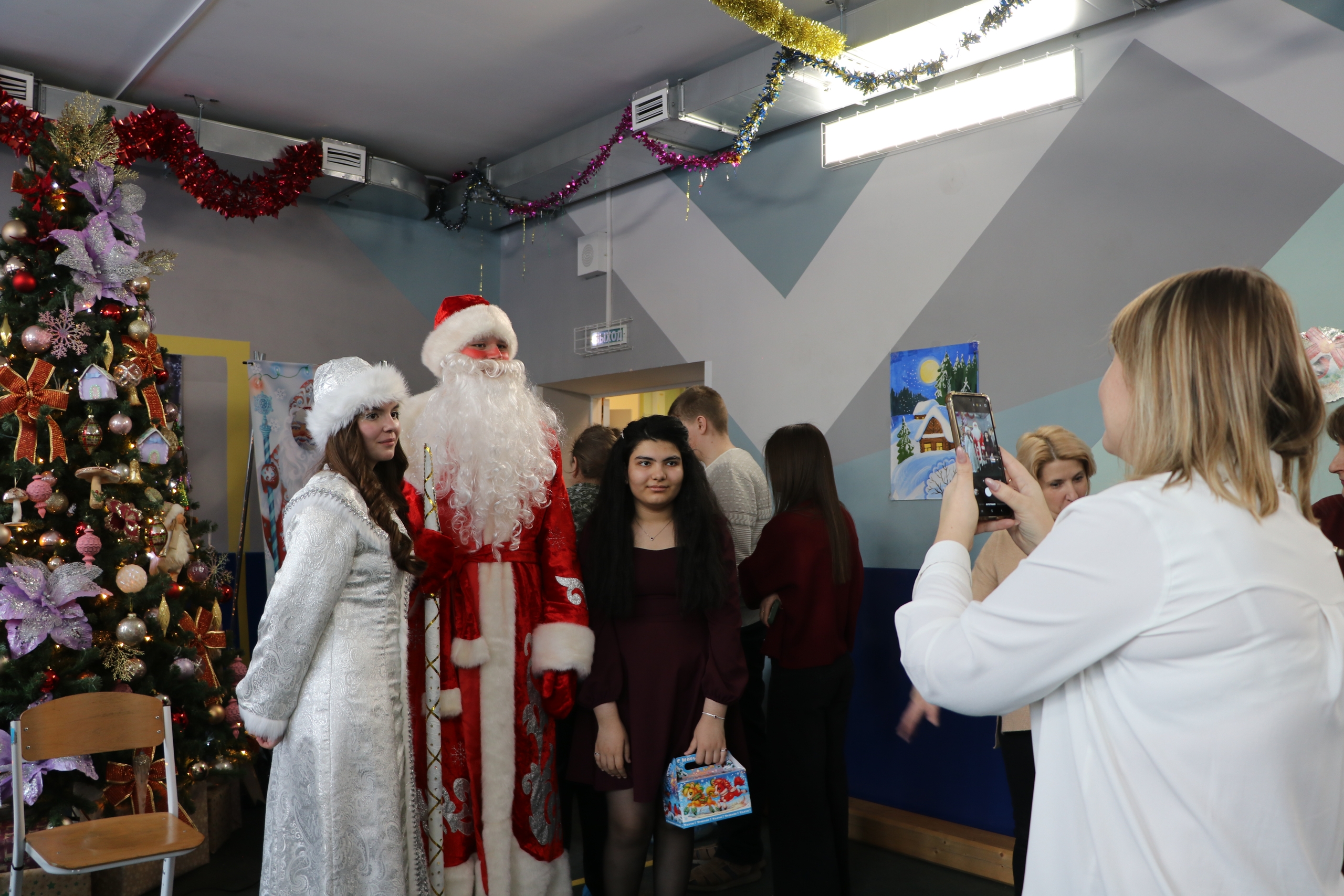 В гостях у новогодней сказки В гостях у новогодней сказки